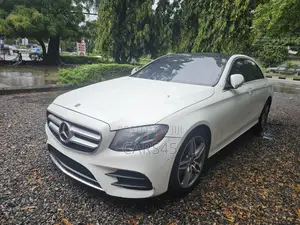 Mercedes-Benz E300 2018 White