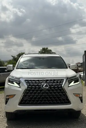 Lexus GX 460 AWD 2022 White