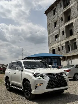 Lexus GX 460 AWD 2022 White