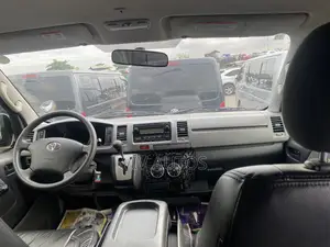 Toyota HiAce 2012 White