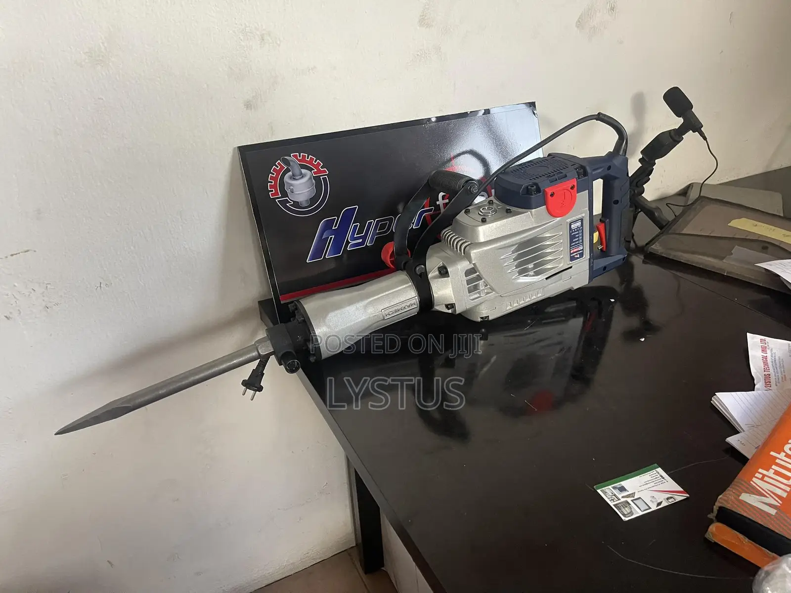 Maxmech Db1850-45 1850w Demolition Breaker
