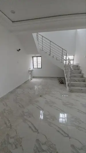 7bdrm Duplex in 4Avenue, Gwarinpa for rent