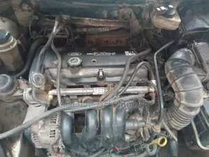 Ford Focus 1.8 2005 Silver