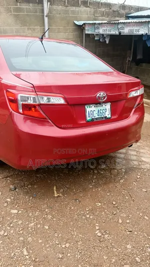 Toyota Camry L 4dr Sedan (2.5L 4cyl 6A) 2012 Red