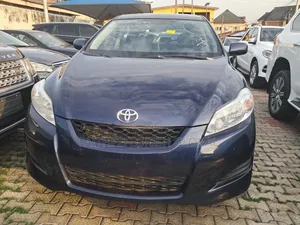 Toyota Matrix S Hatchback AWD (2.4L 4cyl 4A) 2009 Blue