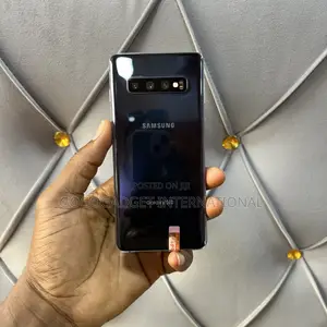 Samsung Galaxy S10 128 GB Black