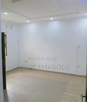 3bdrm Apartment in Magodo Phase 1 for rent