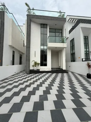 5bdrm Duplex in Osapa london for sale