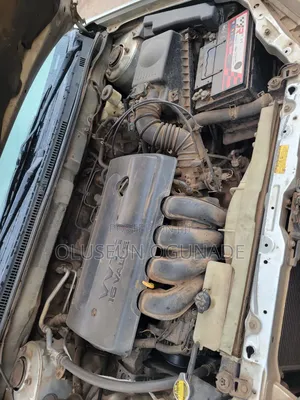 Toyota Corolla Sedan Automatic 2004 Silver