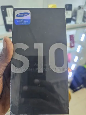 New Samsung Galaxy S10 128 GB Black