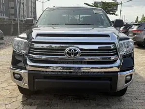 Toyota Tundra SR5 4dr Double Cab LB (5.7L 8cyl 6A) 2015 Black