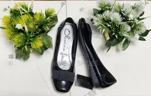 Olivia Fan Flat Shoe (Wedged)