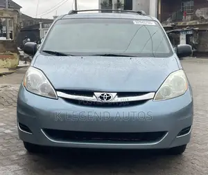Toyota Sienna CE AWD 2006 Green