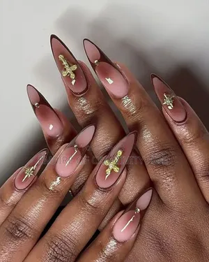 Nail's Studio Pedicure And Manicure