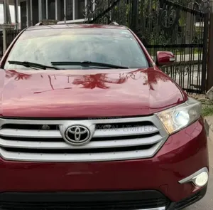 Toyota Highlander 2011 Red