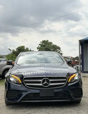 Mercedes-Benz E350 2020 Blue
