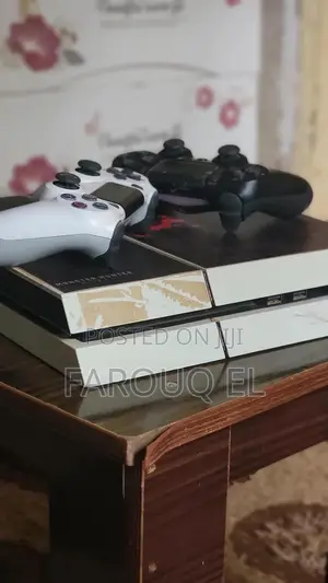 Ps4 Console