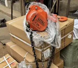 Vital 1 Ton Manual Chain Block – Heavy-Duty Hoist for Lifting