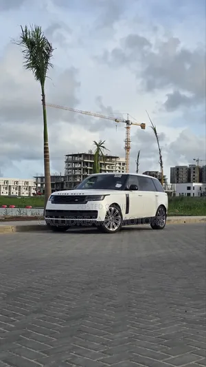 Land Rover Range Rover SV 2024 White