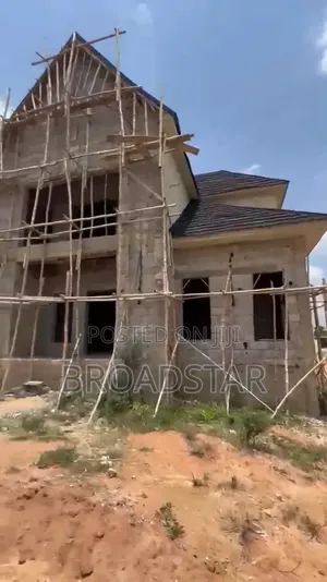 4bdrm Penthouse In Apo Resettlement For Sale