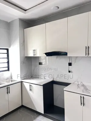 2bdrm Block of Flats in Akoto, Oluyole for rent