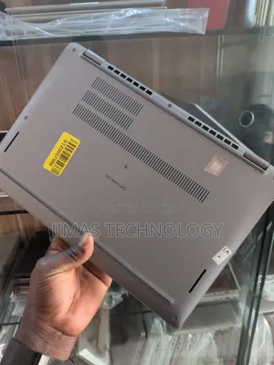 Laptop Dell Latitude 5320 32GB Intel Core i7 SSD 256GB