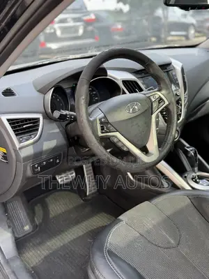 Hyundai Veloster Automatic 2012 Black