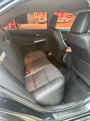 Toyota Camry SE 4dr Sedan (2.5L 4cyl 6A) 2013 Black