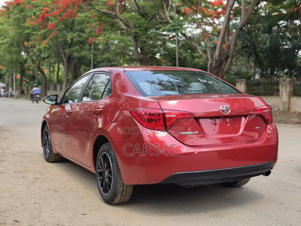 Toyota Corolla 2014 Red