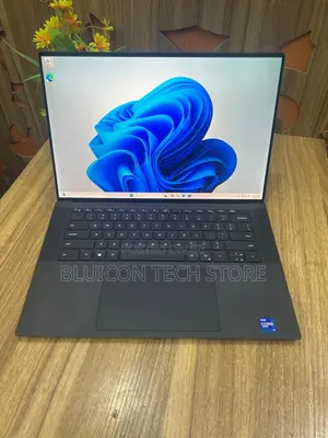 Laptop Dell Precision 5560 16GB Intel Core i7 SSD 512GB