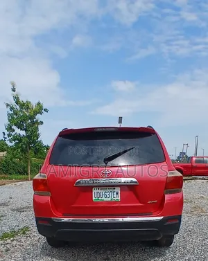 Toyota Highlander 2012 Red