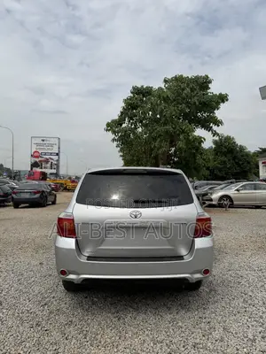 Toyota Highlander 2009 Silver