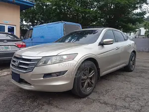 Honda Accord Crosstour 2010 Beige