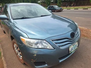 Toyota Camry 2011 Blue