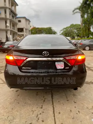 Toyota Camry SE 4dr Sedan (2.5L 4cyl 6A) 2015 Black