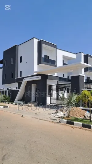 Furnished 6bdrm Duplex in Katampe Extension for sale