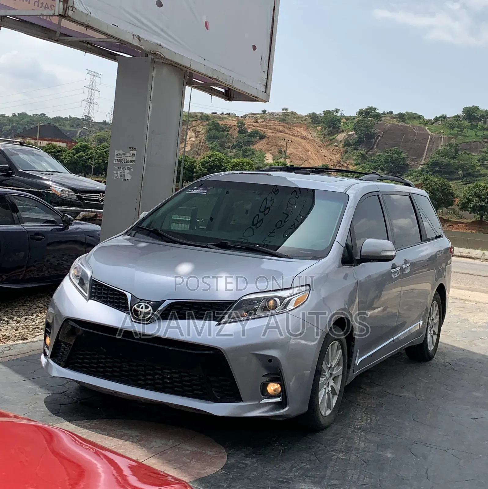 Toyota Sienna 2017 Silver