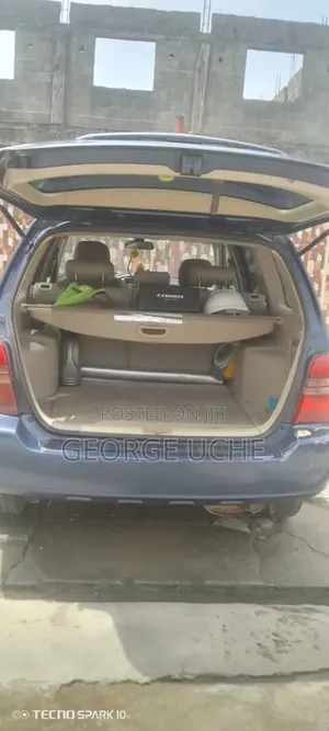 Toyota Highlander 2004 Blue