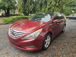 Hyundai Sonata 2013 Red