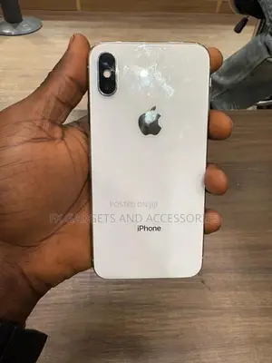Apple iPhone X 64 GB White