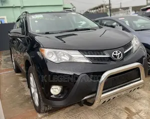 Toyota RAV4 Limited AWD (2.5L 4cyl 6A) 2016 Black