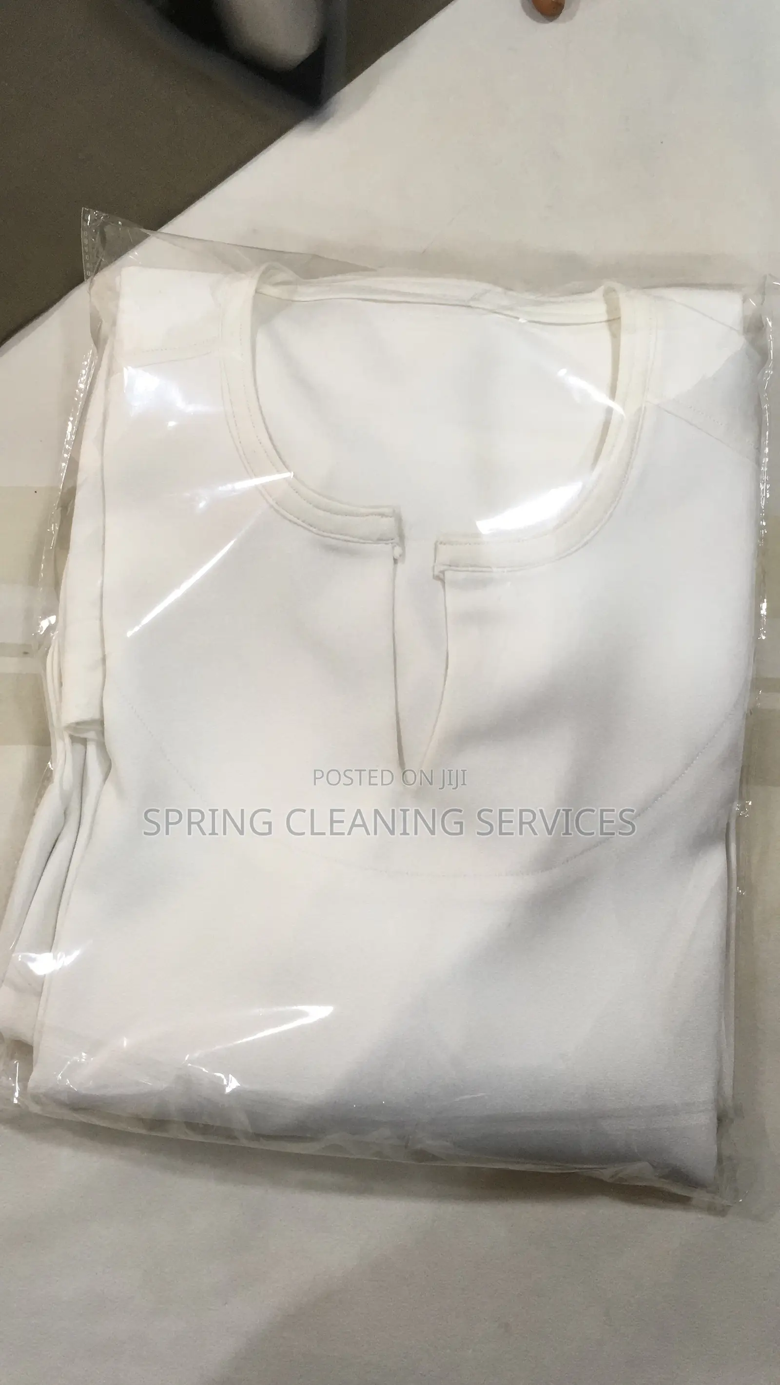 Expert Laundry and Dry Cleaning Services
