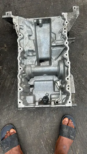Engine Sump Range Rover Velar