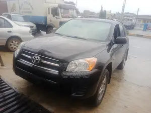 Toyota RAV4 2011 Black