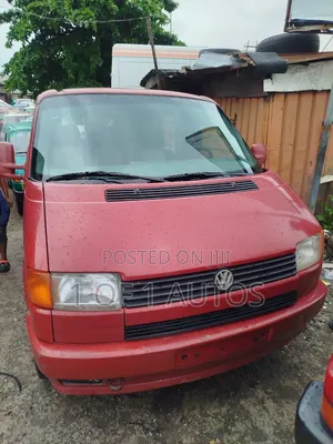 Volkswagen Transporter 2005 Red