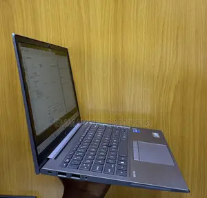 Laptop HP ZBook Firefly G8 16GB Intel Core i5 SSD 512GB
