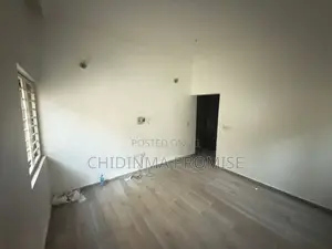 3bdrm Block of Flats in Wuye for rent