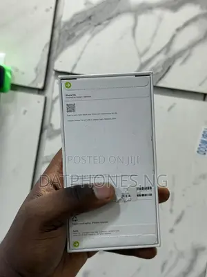 New Apple iPhone 17e 256 GB