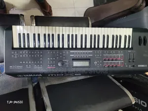 Yamaha Mox6 Synth