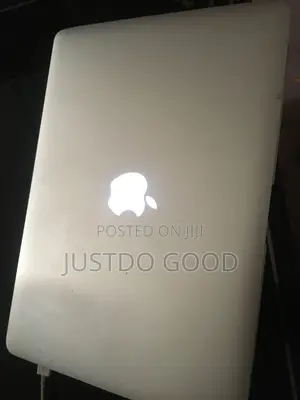 Laptop Apple MacBook Air 2017 8GB Intel Core i5 HDD 256GB